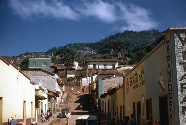 Street view of downtown Tegucigalpa, Honduras, 1958. ©KMC