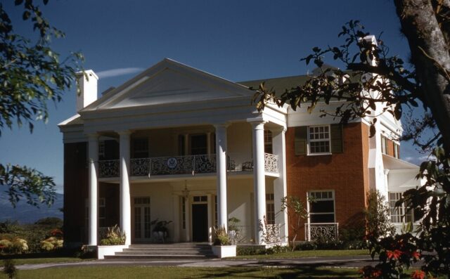 US Ambassador's residence, San José, Costa Rica, 1958. ©KMC